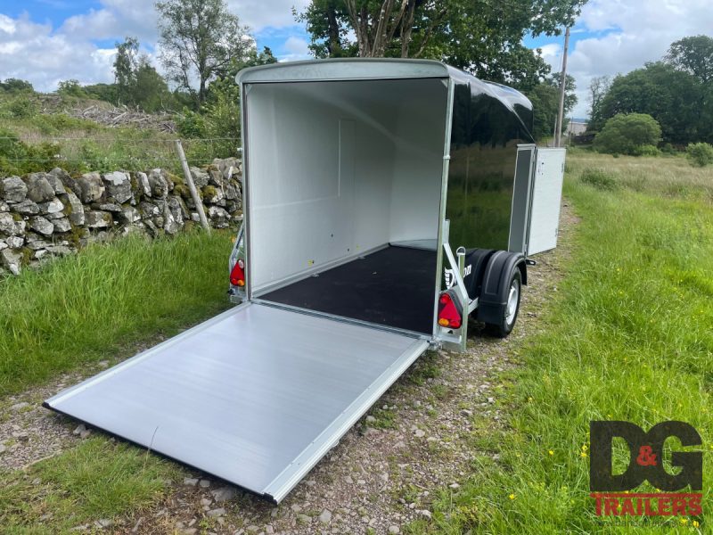 Debon Cargo 1300 Box Van Trailer in Black - Image 4