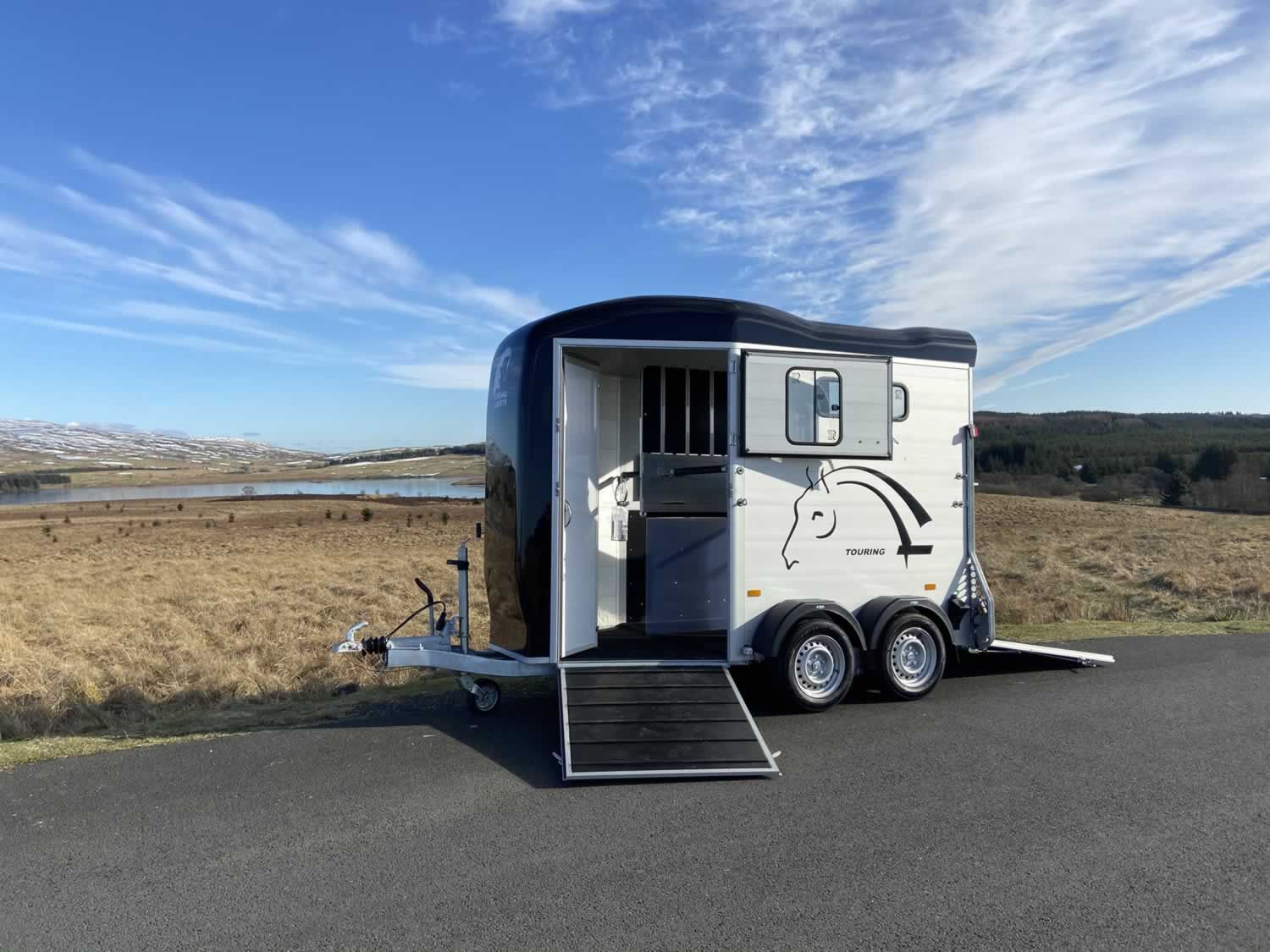 Cheval Liberte Touring Country Horse Trailer