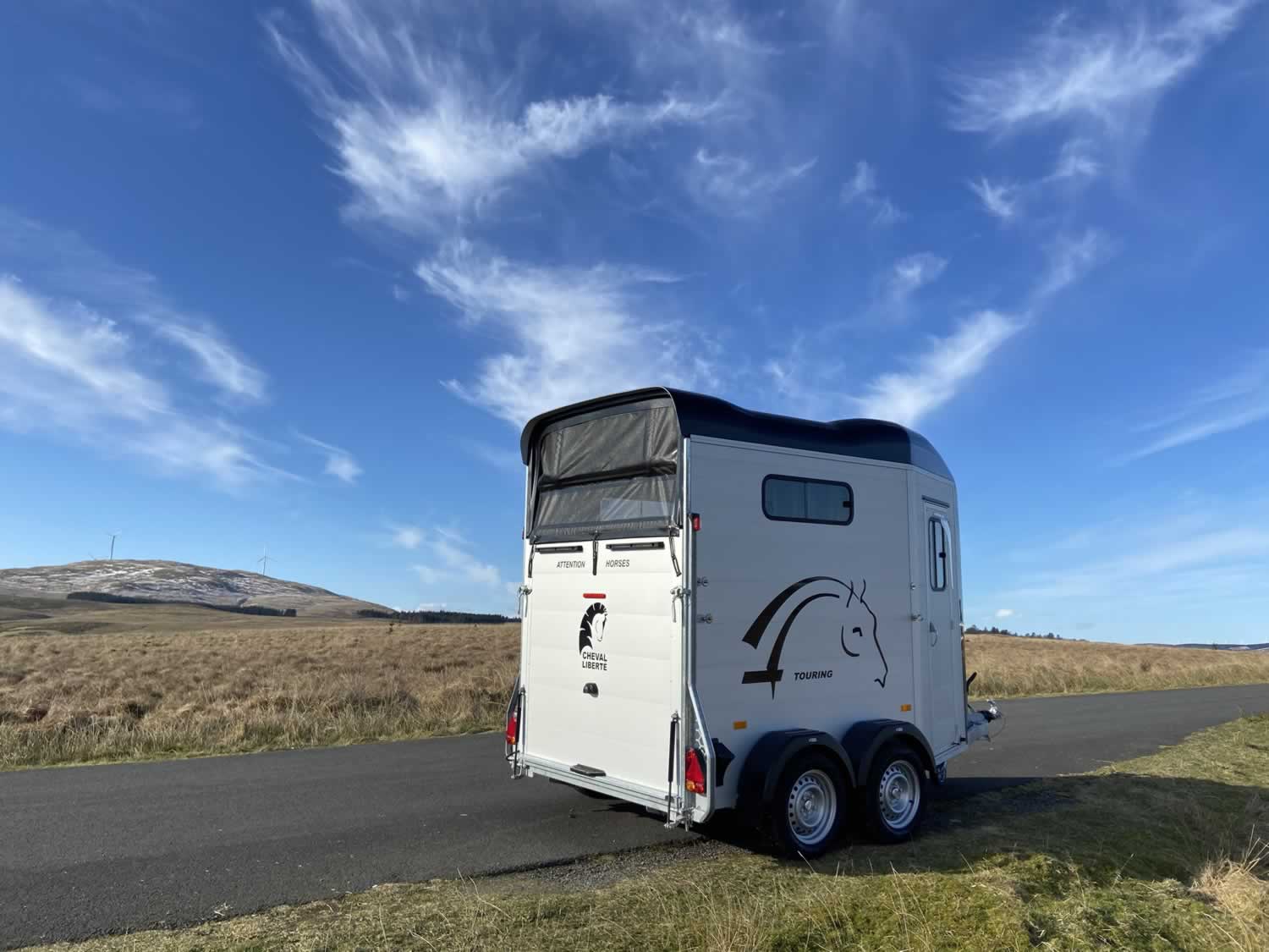 Cheval Liberte Touring Country Horse Trailer