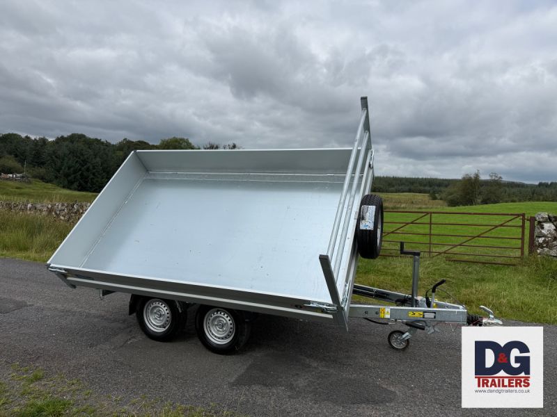 Debon PW2.4 Three Way Tipping Trailer 2600kg Gross - Image 7