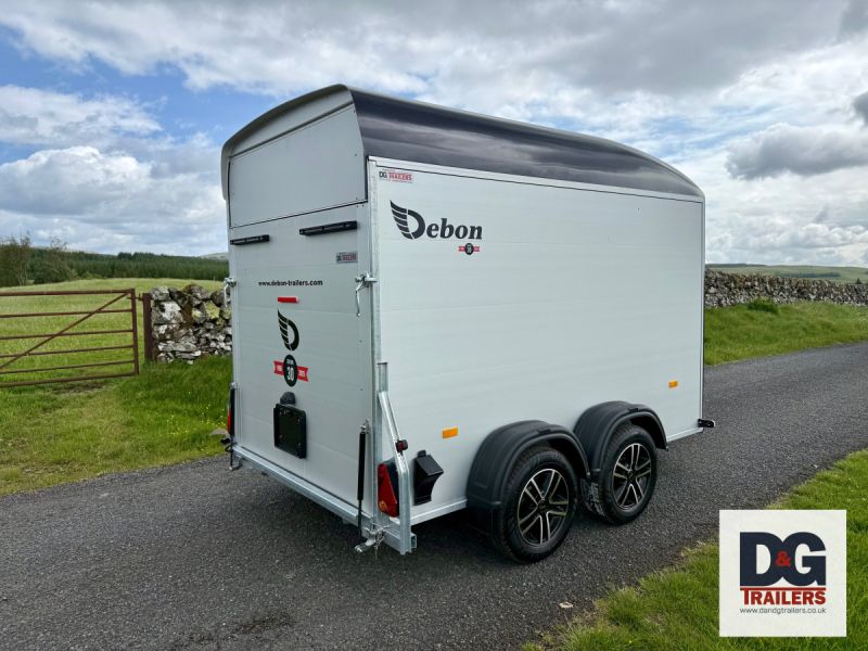 Debon Roadster C500 Twin Axle Box Van Trailer In Black with Alloy Wheels - Image 10