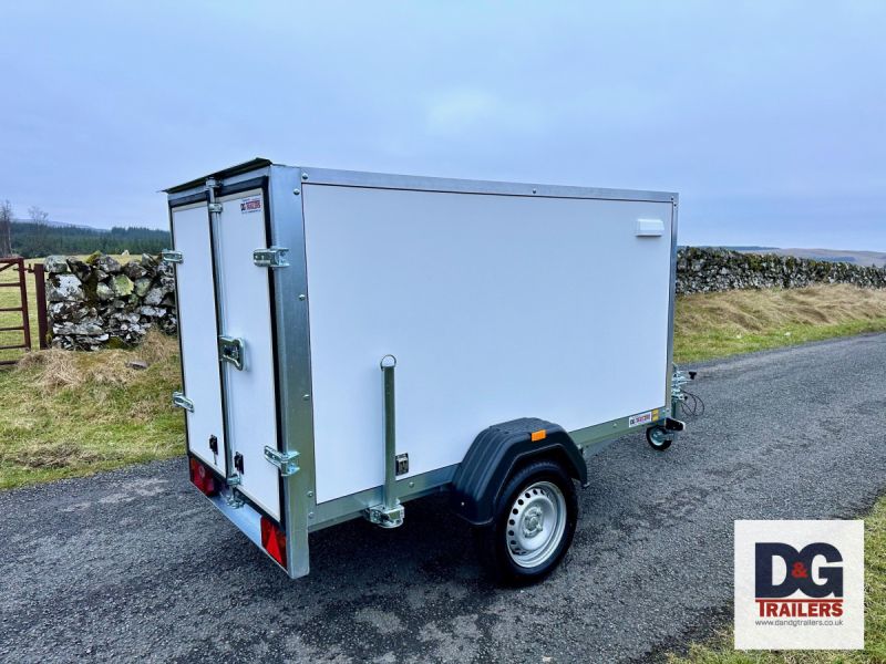 Debon Roadster C220 Single Axle Unbraked Box Trailer - Image 5