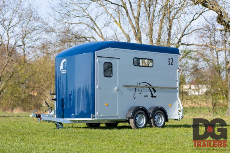 Cheval Liberte Maxi 2 Herringbone Horse Trailer in Blue with Rear Tailgate