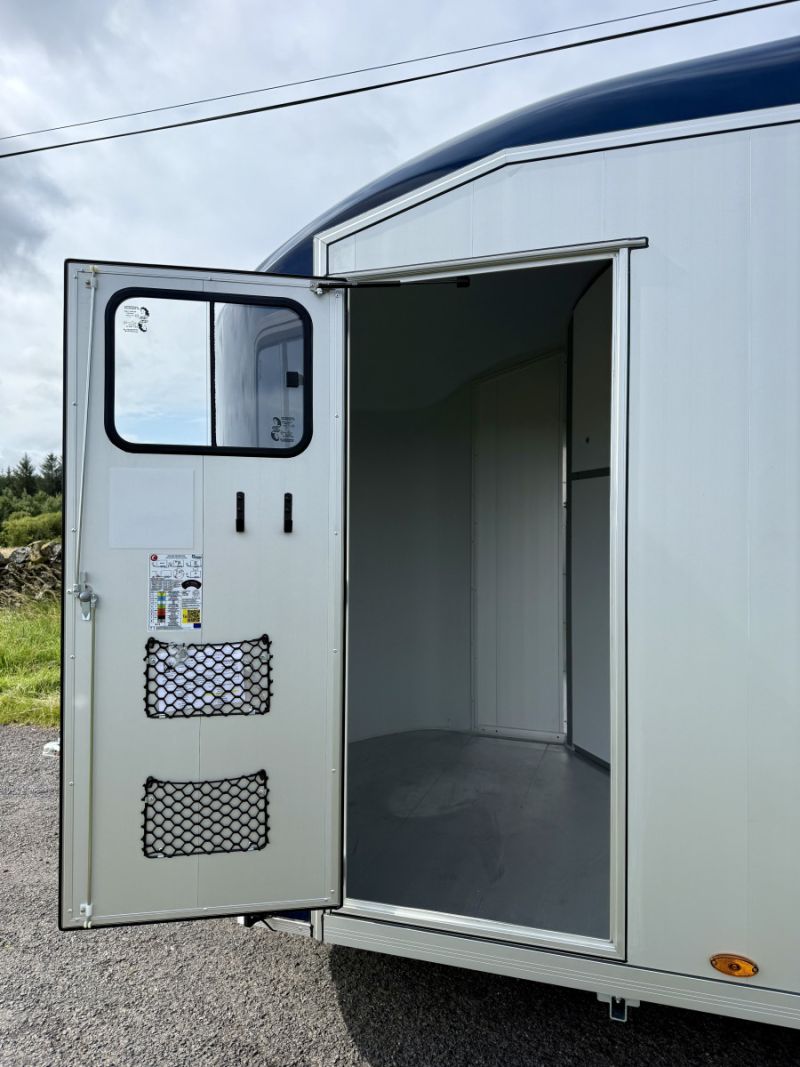 Cheval Liberte Maxi 3 Living - Image 8